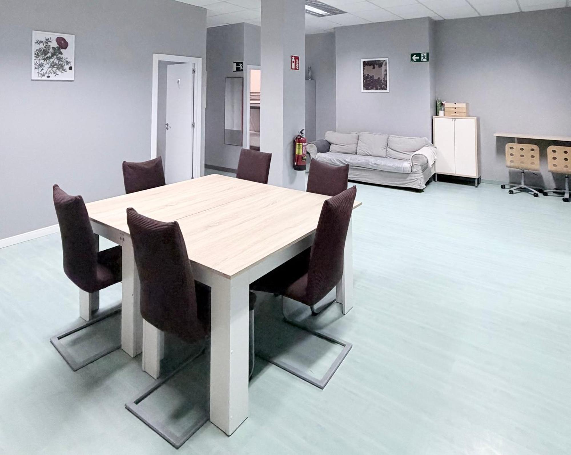 Hostel Las Rosas - Madrid, Madrid